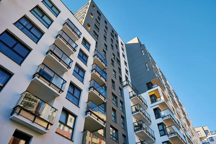 Bâtiment résidentiel équipé de la solution Smalt Home